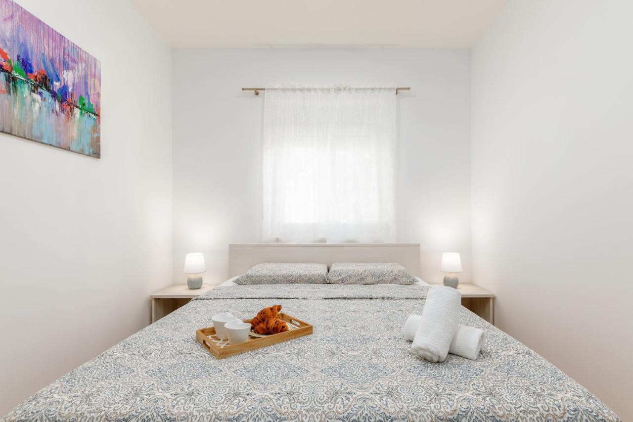 Apartment Lorilu Pula Exteriér fotografie
